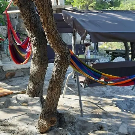 Holiday home Holiday Utula Veliki Drvenik